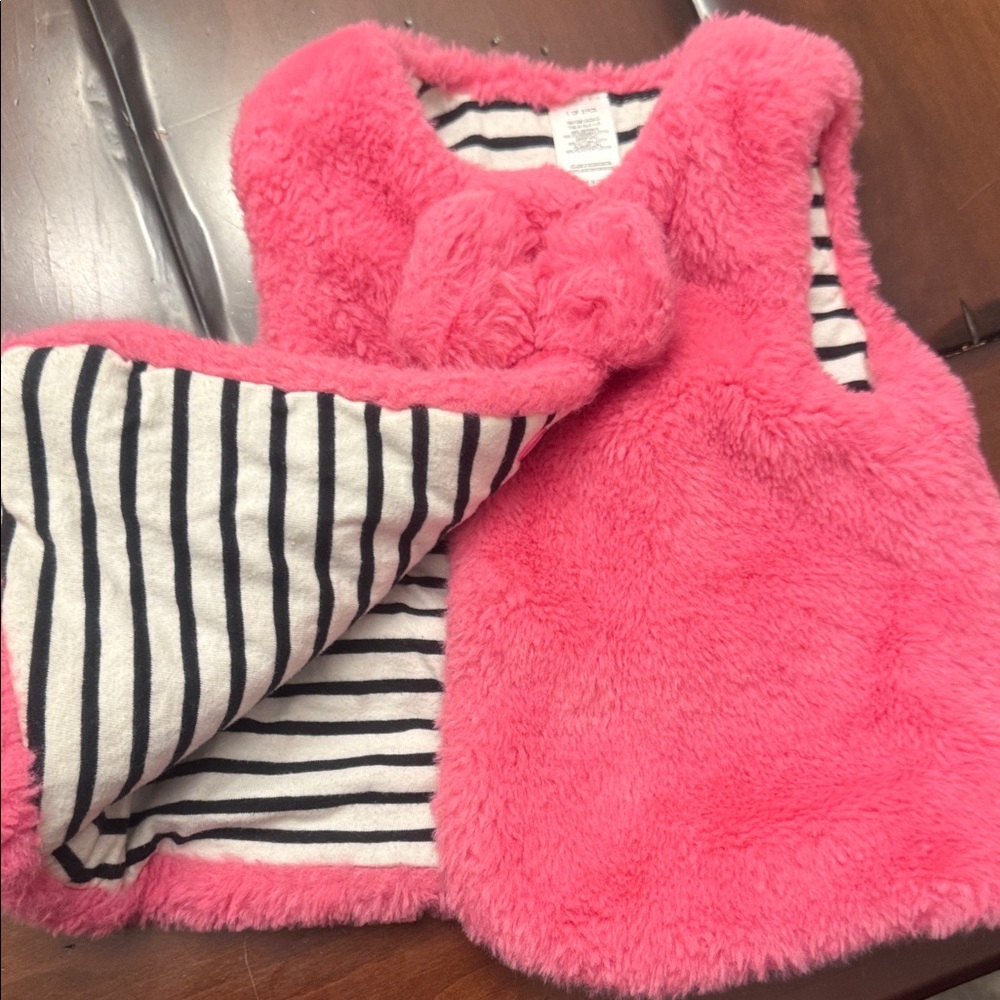 Source Unknown Pink Fuzzy Reversible Vest with Striped Lining